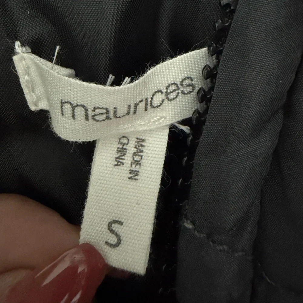 Maurices Black White Buffalo Plaid Quilted Vest women’s Size S(A362)✨ - Picture 7 of 9